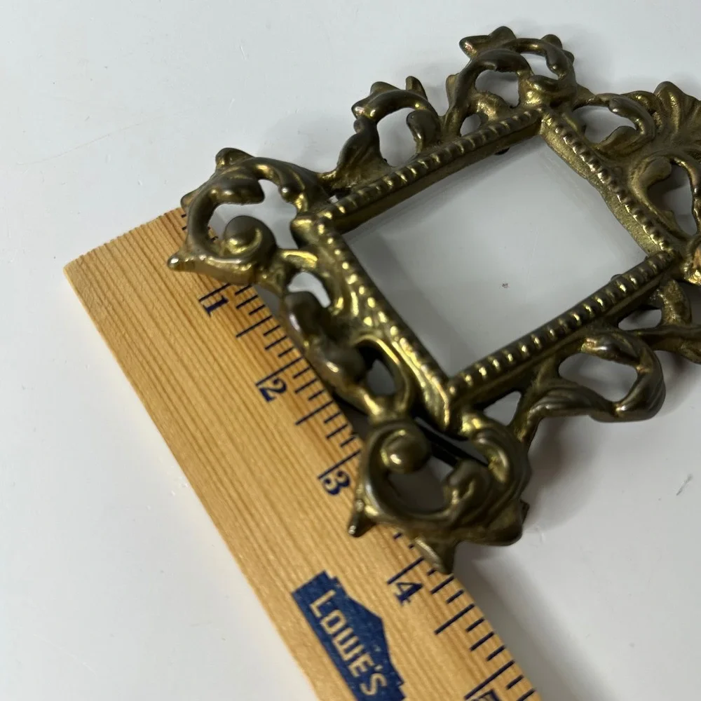 Vintage Ornate Small Picture Frame Heavy Metal Scrollwork Swing Arm‎ Glass
